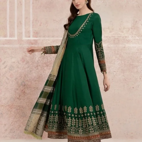 Pakistani indian Maria B Green Embroidered Dress chest 38 - Picture 3 of 7